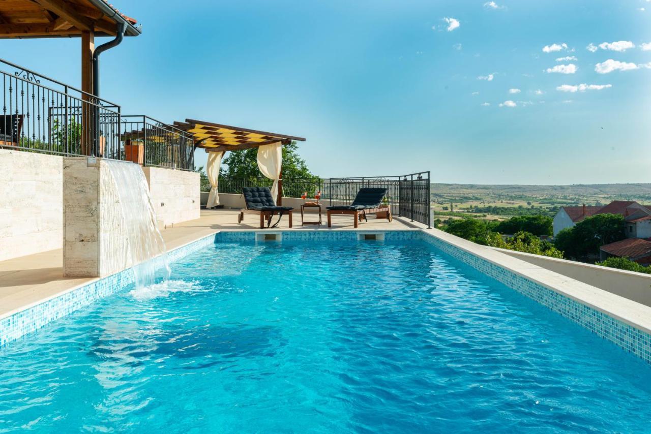 Modern Rustic Villa Kate Benkovac Exterior photo